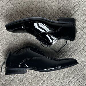 Florsheim Tux Cap Toe Oxford (Black)